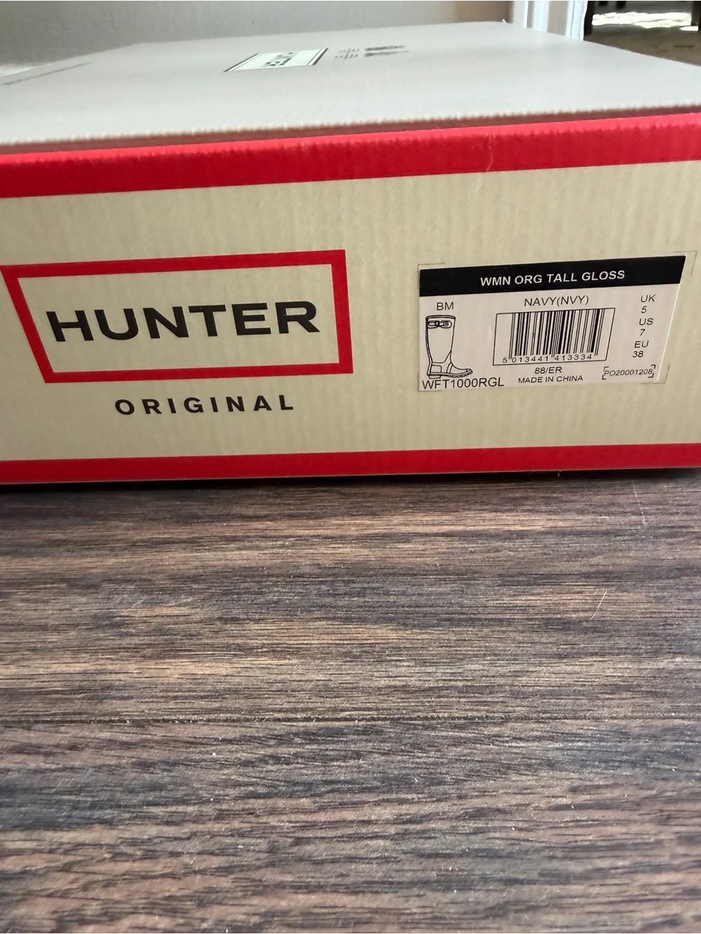 Hunter Women's Original Tall Gloss Rain Boots Navy Blue Size 7 w/ Box